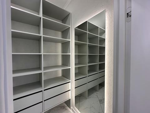 будинок за адресою Левка Симиренка вул.