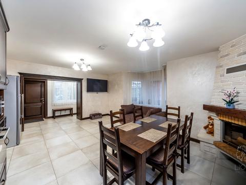 будинок за адресою Набережна, 5