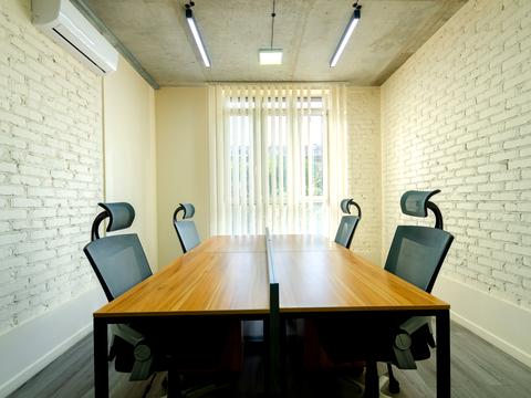 коммерческая по адресу Джона Маккейна ул. (Кудри Ивана), 26