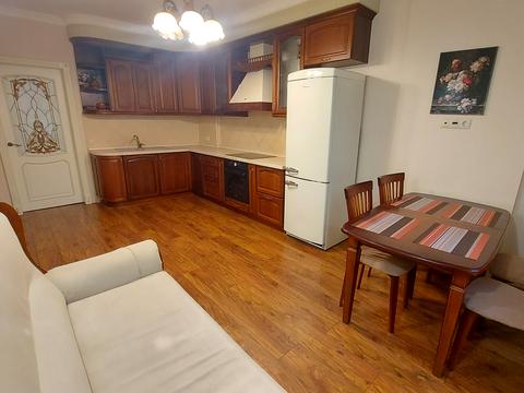 квартира за адресою Дмитрівська вул., 75