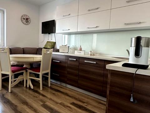 квартира за адресою Центральна вул., 4