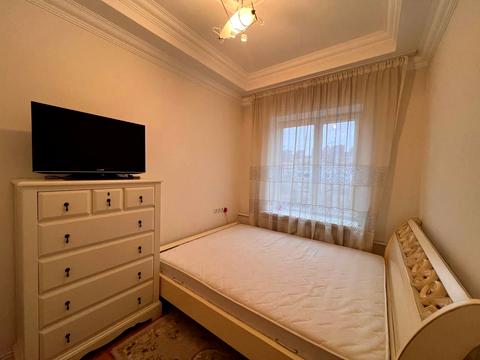 квартира за адресою Велика Васильківська вул. (Червоноармійська), 116