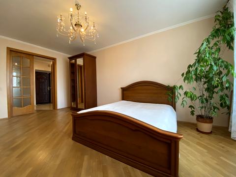 квартира за адресою Срібнокільська вул., 24