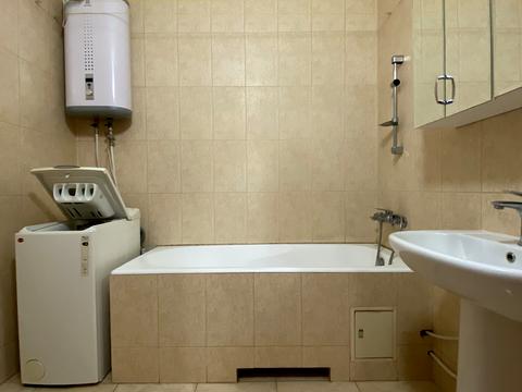 квартира за адресою Срібнокільська вул., 24