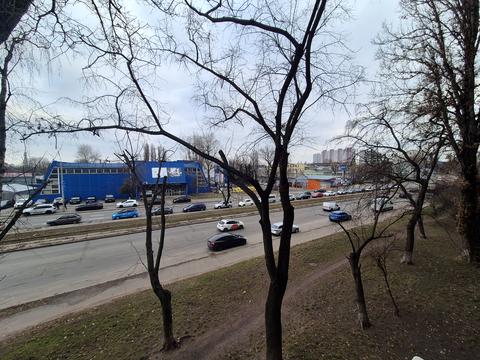 квартира по адресу Киев, Автозаводская ул., 17а