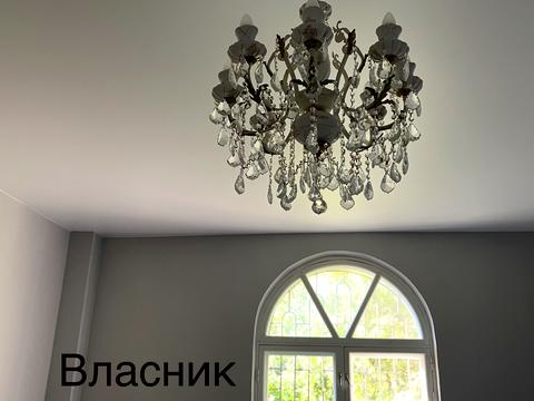 будинок за адресою Київ, Наталії Кобринської вул.