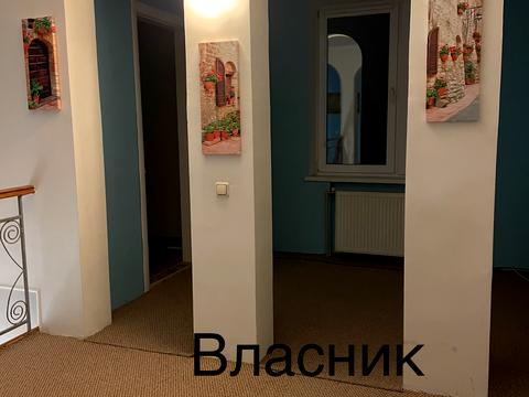 будинок за адресою Київ, Наталії Кобринської вул.