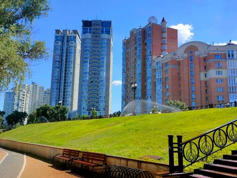 квартира за адресою Володимира Івасюка просп. (Героїв Сталінграду), 8