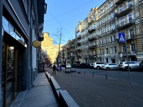 квартира за адресою Заньковецької вул., 6