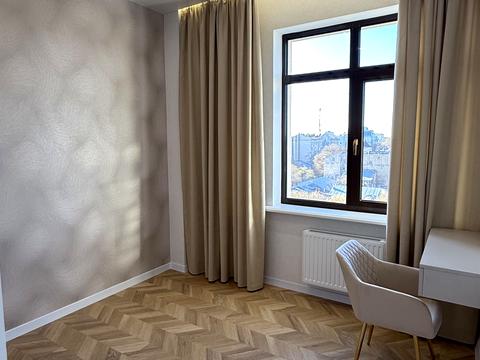 квартира за адресою Карантинна вул., 22