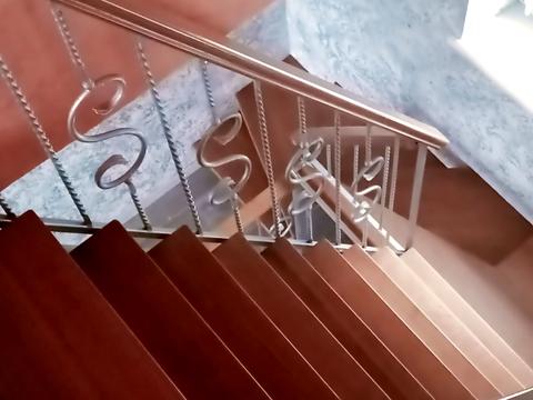 дом по адресу 15 Апреля ул.