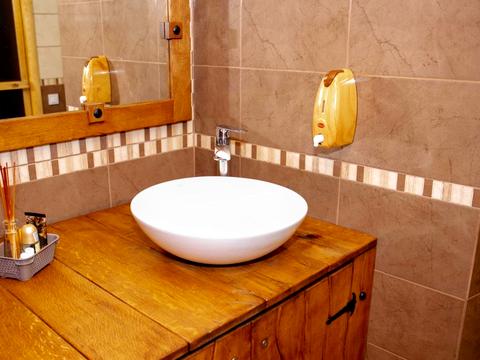 дом по адресу 15 Апреля ул.