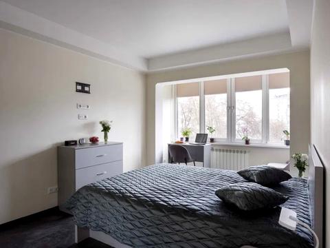 квартира за адресою Академіка Булаховського вул., 28