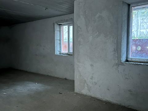 комерційна за адресою Озерна вул., 3