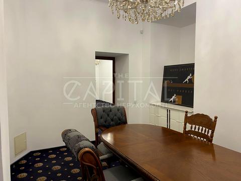 комерційна за адресою Шота Руставелі вул., 20