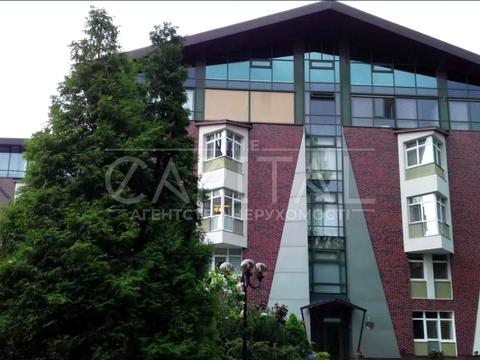 комерційна за адресою Лейпцизька вул., 1