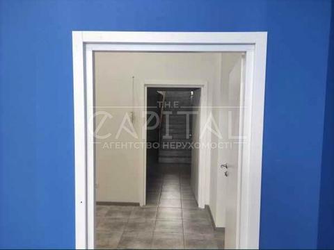 коммерческая по адресу Степана Бандеры просп. (Московський), 8