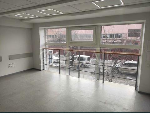 коммерческая по адресу Степана Бандеры просп. (Московський), 8