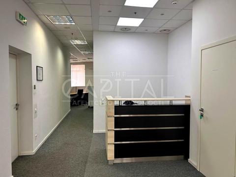 комерційна за адресою Михайлівська вул., 7