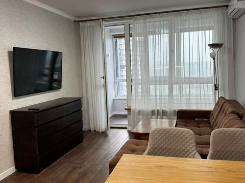 квартира за адресою Київ, Зарічна вул., 3-А