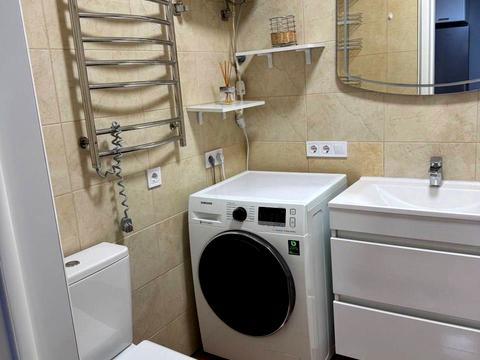 квартира за адресою Київ, Зарічна вул., 3-А