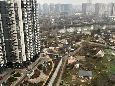 квартира за адресою Київ, Зарічна вул., 3-А