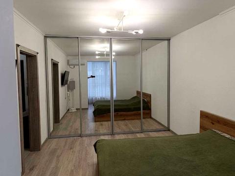 квартира по адресу Александра Довженко ул., 33