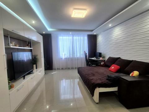 квартира за адресою Михайла Грушевського просп., 195-Б