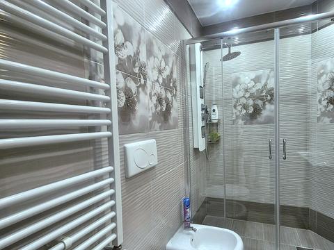 квартира за адресою Михайла Грушевського просп., 195-Б