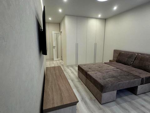 квартира по адресу Владимира Янева ул., 27