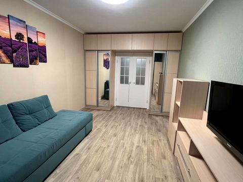 квартира за адресою Михайла Максимовича вул. (Онуфрія Трутенка), 7-В