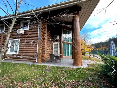 будинок за адресою вул. Світанкова, 1