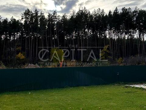 будинок за адресою вул. Світанкова, 1