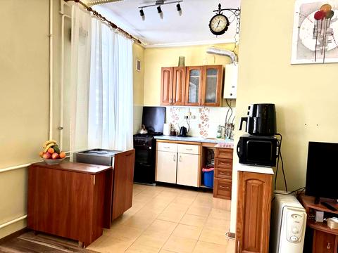 квартира за адресою Байди-Вишневецького вул. (Осиповського), 21