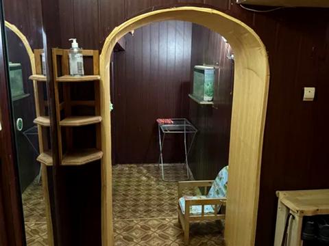 комерційна за адресою Лондонська вул. (Пітерська), 7