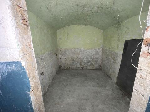 комерційна за адресою Івана Франка вул., 22