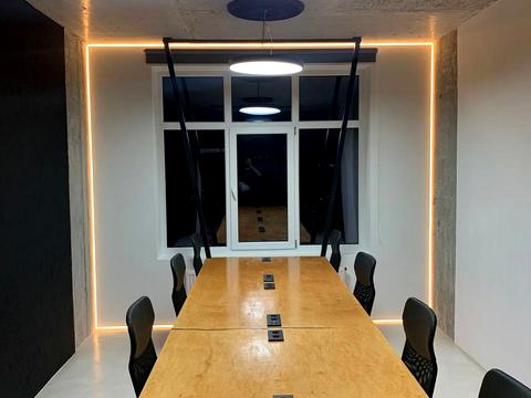 коммерческая по адресу Андрея Верхогляда ул. (Михайла Драгомирова), 15