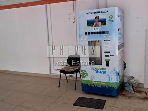 комерційна за адресою Космонавта Поповича вул. (Космонавта Волкова), 16