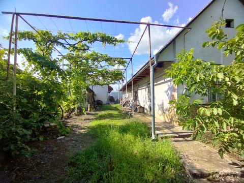 коммерческая по адресу Василя Німчука ул. (Алексея Борканюка), 11