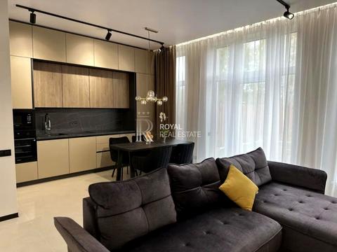 будинок за адресою Центральна вул.