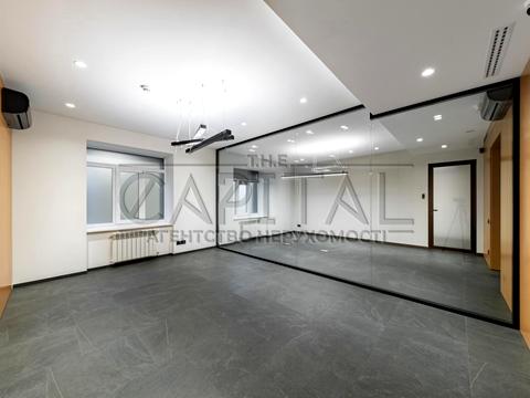 коммерческая по адресу Євгена Гуцала пер. (Кутузова), 3