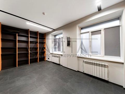 коммерческая по адресу Євгена Гуцала пер. (Кутузова), 3