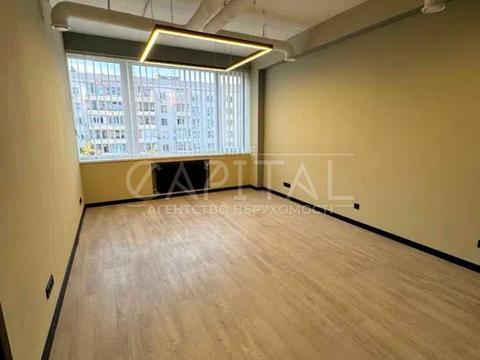 комерційна за адресою Генерала Кульчицького вул. (Олександра Матросова), 13