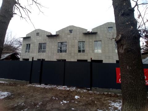 дом по адресу Українська ул.