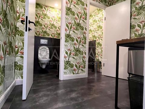 коммерческая по адресу Степана Бандеры просп., 9