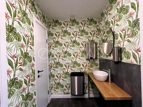 коммерческая по адресу Степана Бандеры просп., 9