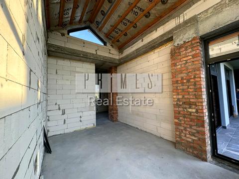 будинок за адресою Лугова