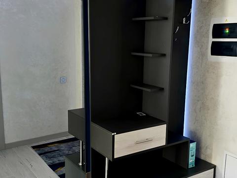 квартира за адресою Олександра Олеся вул., 9-А