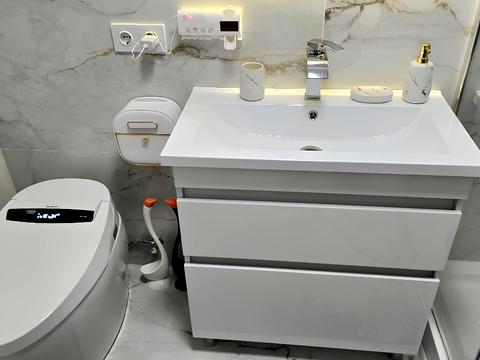 квартира за адресою Олександра Олеся вул., 9-А