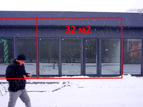 комерційна за адресою Вернадського вул., 16